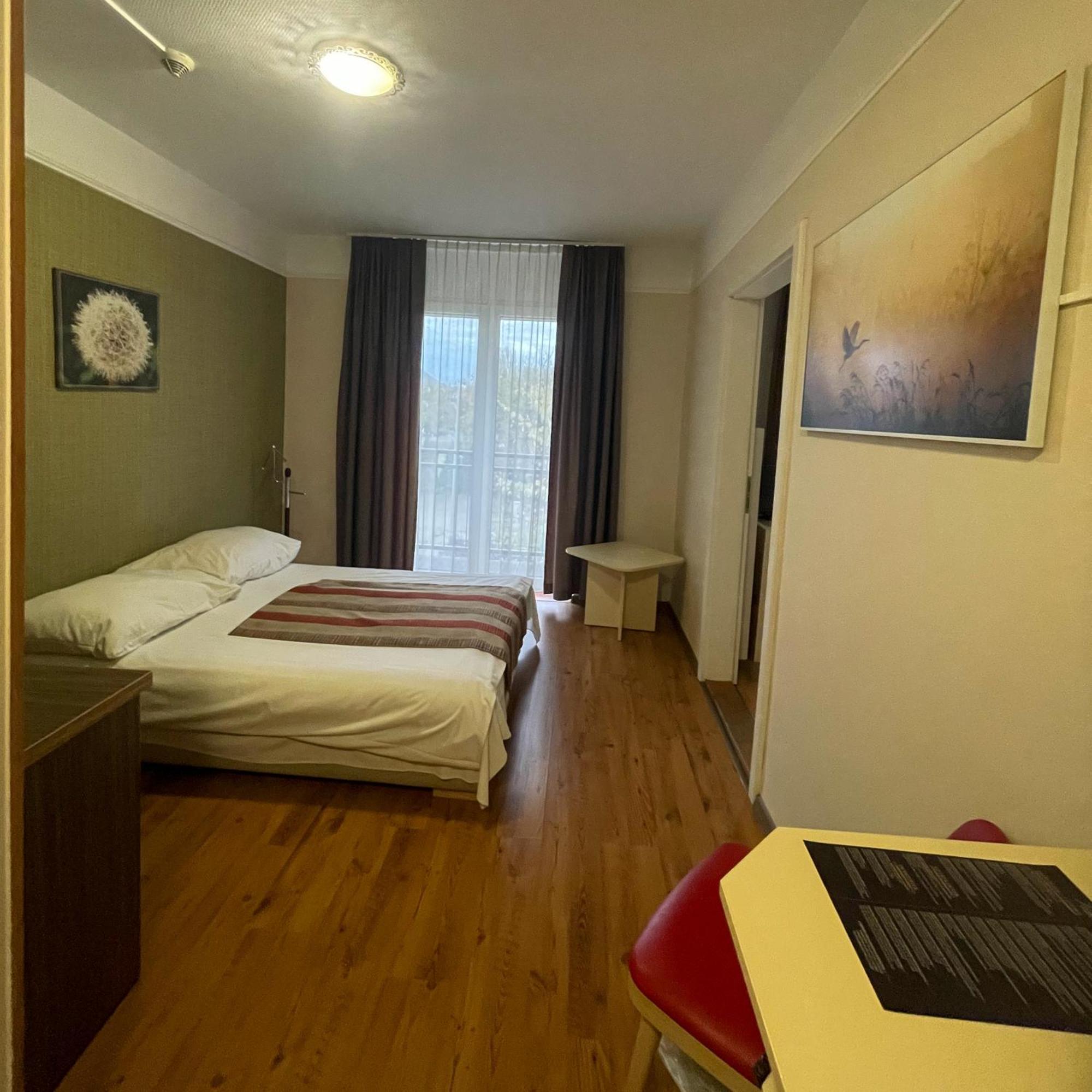 Harmonia Hotel Sarvar Exterior photo